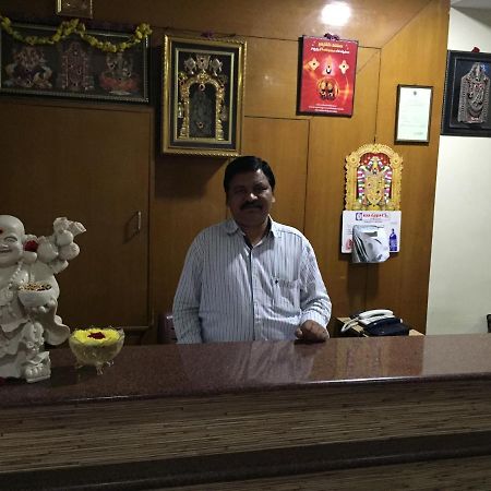 Hotel Suprabath Towers Tirupati Extérieur photo